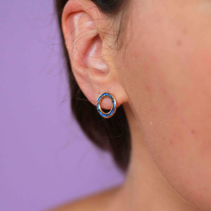 Rock Pool Electric blue sapphire earrings in 18ct yellow gold