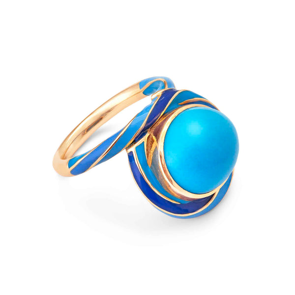 Rock Candy bespoke ring featuring a turquoise and blue enamel on 18ct yellow gold, 3 quarter view of the ring
